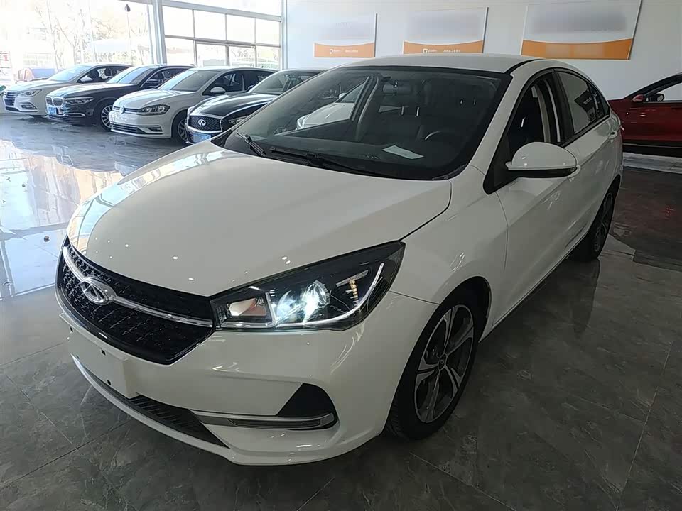 Chery Arrizo 5