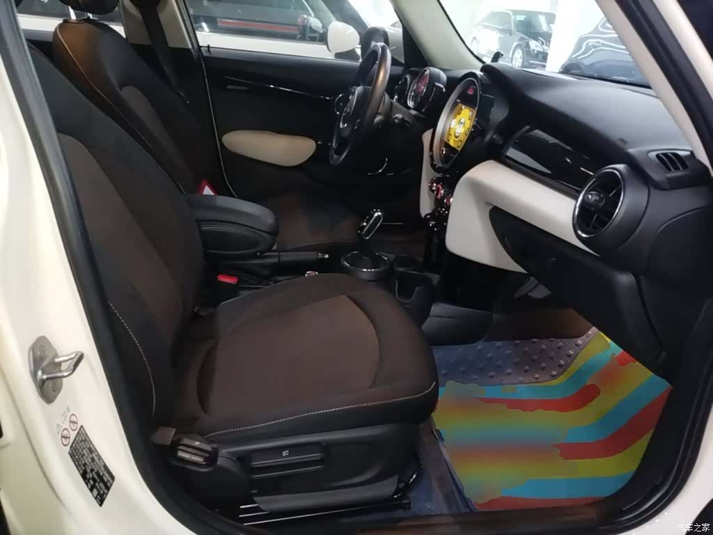 Mini ONE, 2020 25