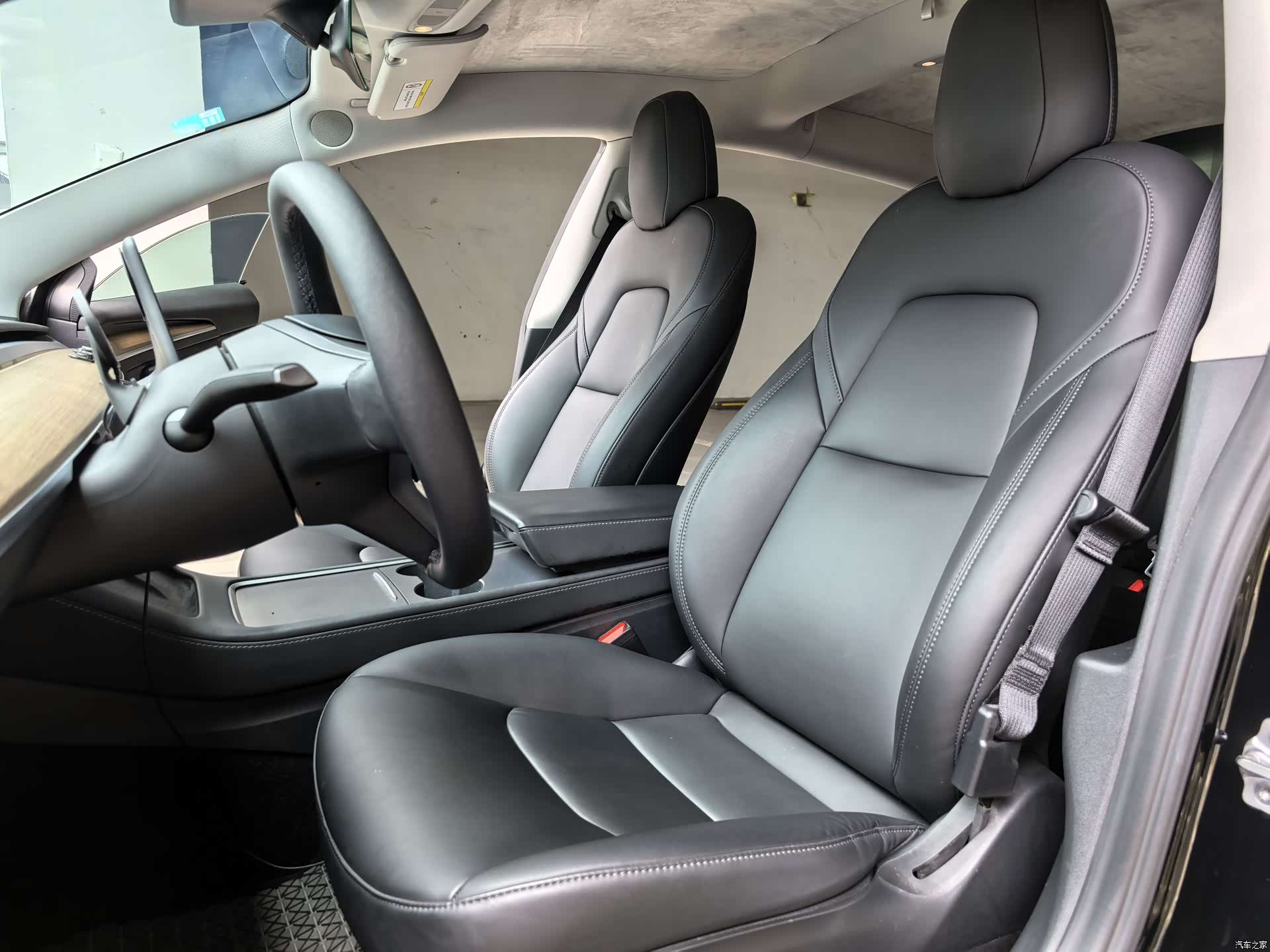 Tesla Model 3, 2021 все фото