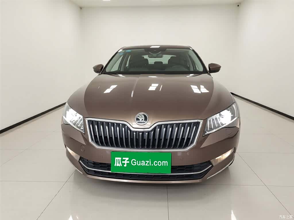 Skoda Superb, 2017 3