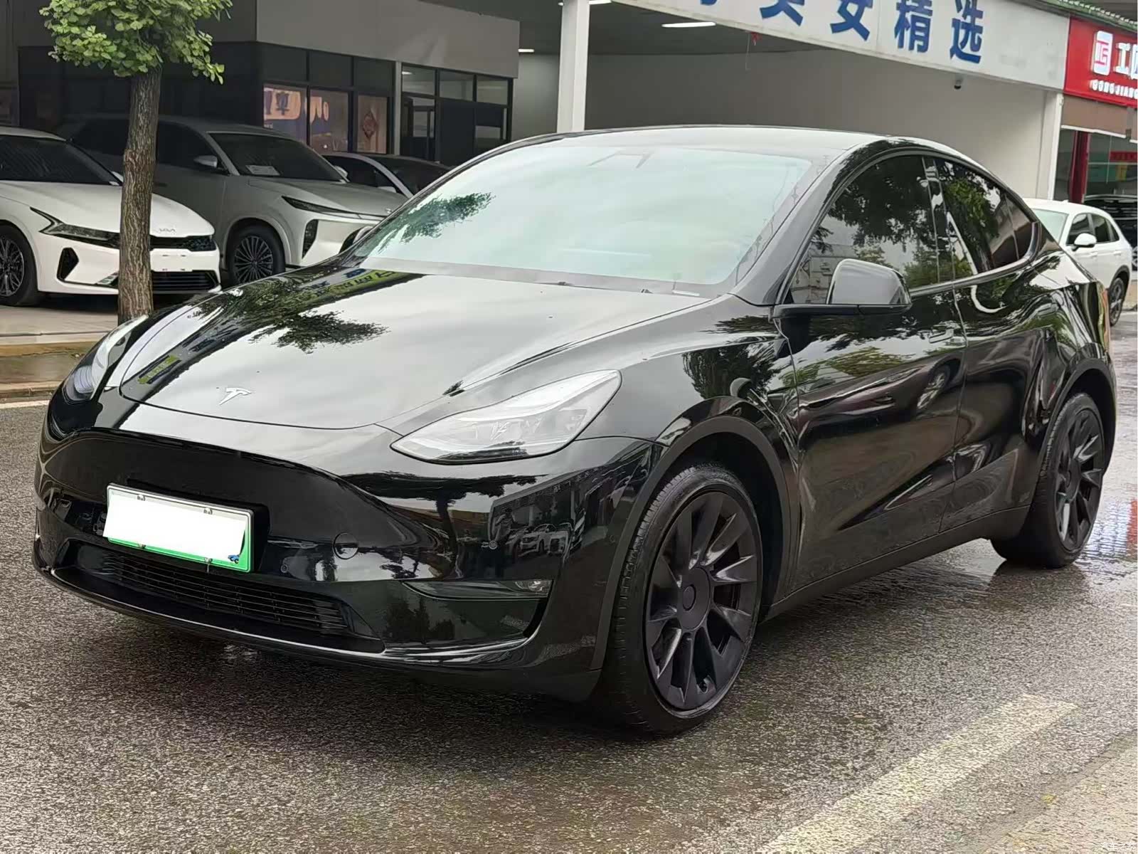 Tesla Model Y, 2022 1