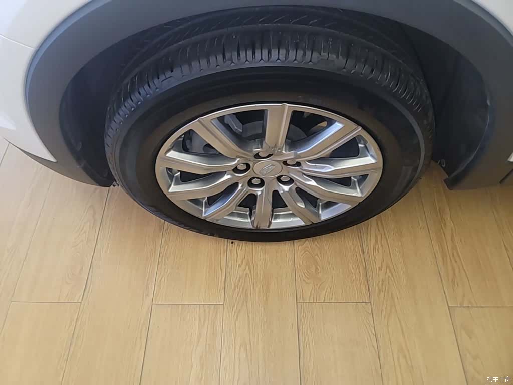 Cadillac XT4, 2021 23