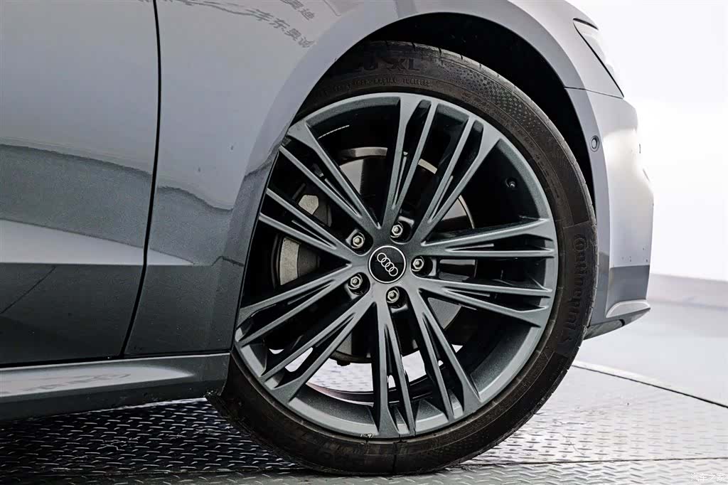 Audi A7, 2024 21