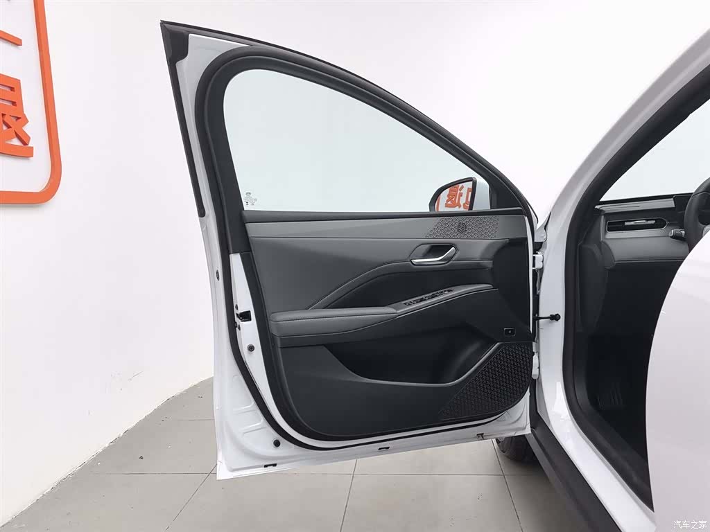 BYD Qin, 2026 8