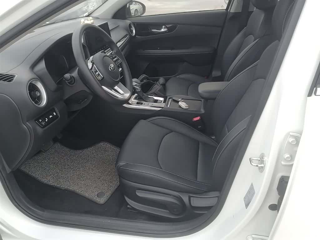 Kia K3, 2020 15