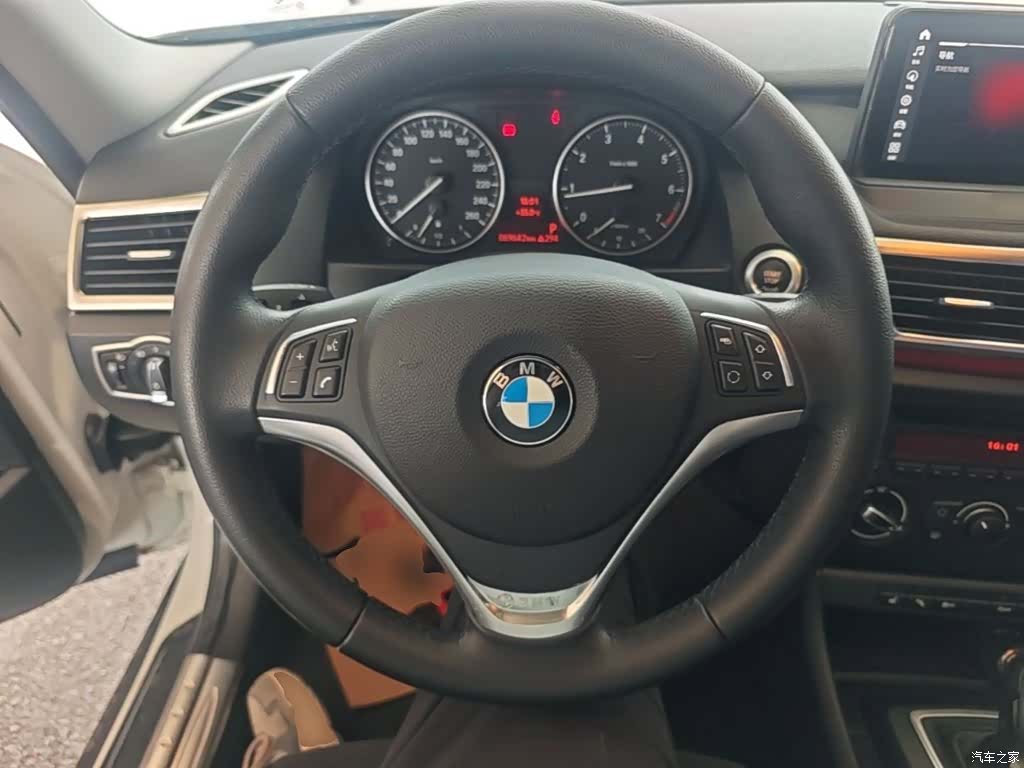 BMW X1, 2016 11
