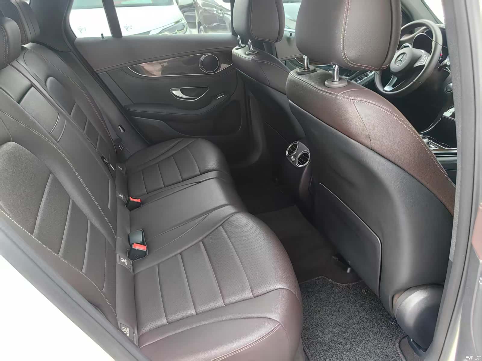Mercedes-Benz GLC, 2018 10