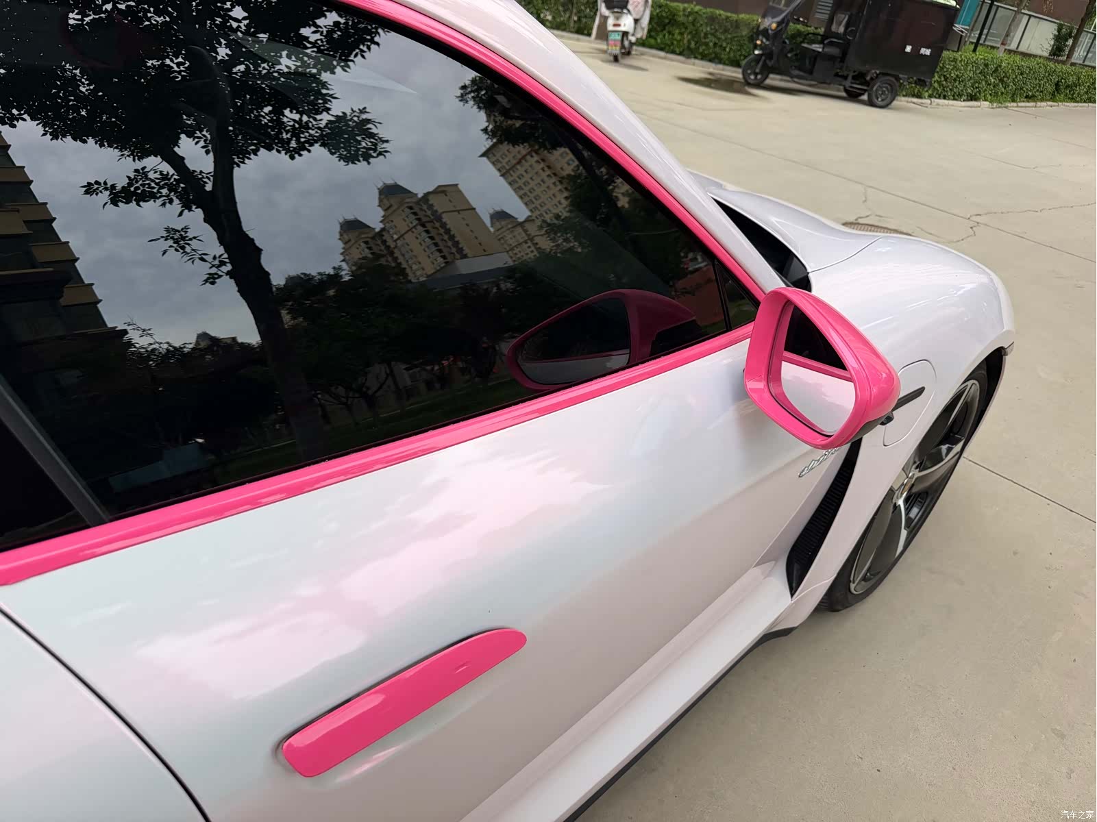Porsche Taycan, 2021 13