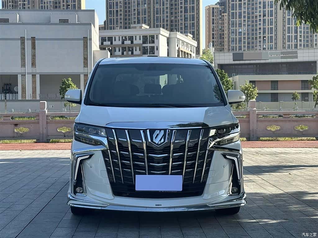 Toyota Alphard, 2013 2
