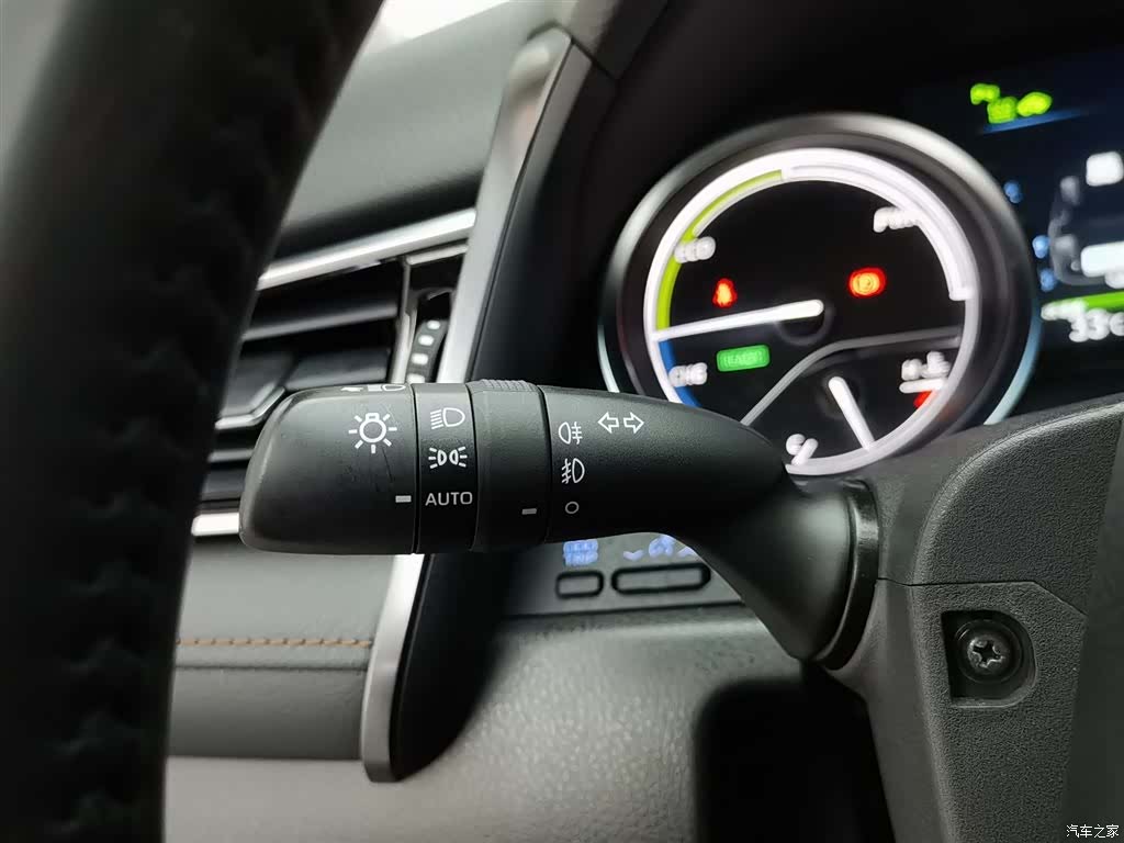 Toyota Camry, 2020 21