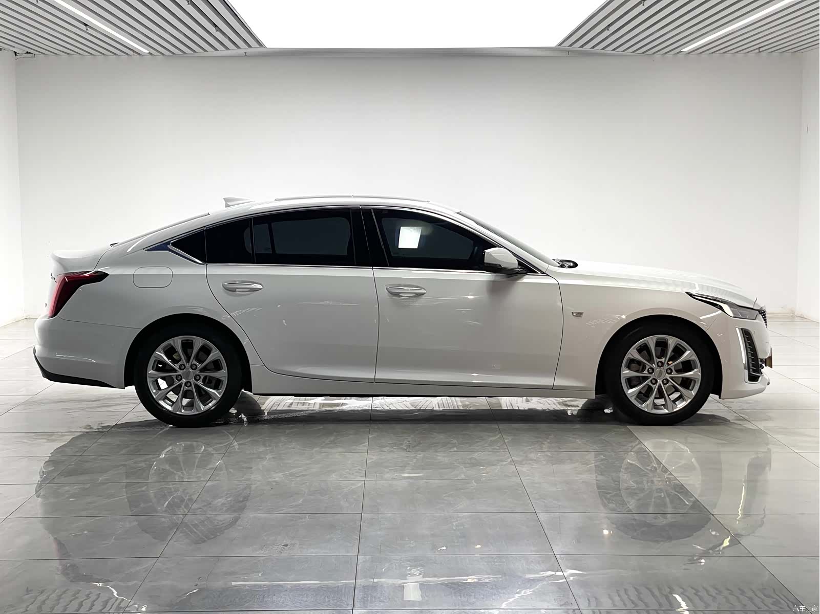Cadillac CT5, 2021 8