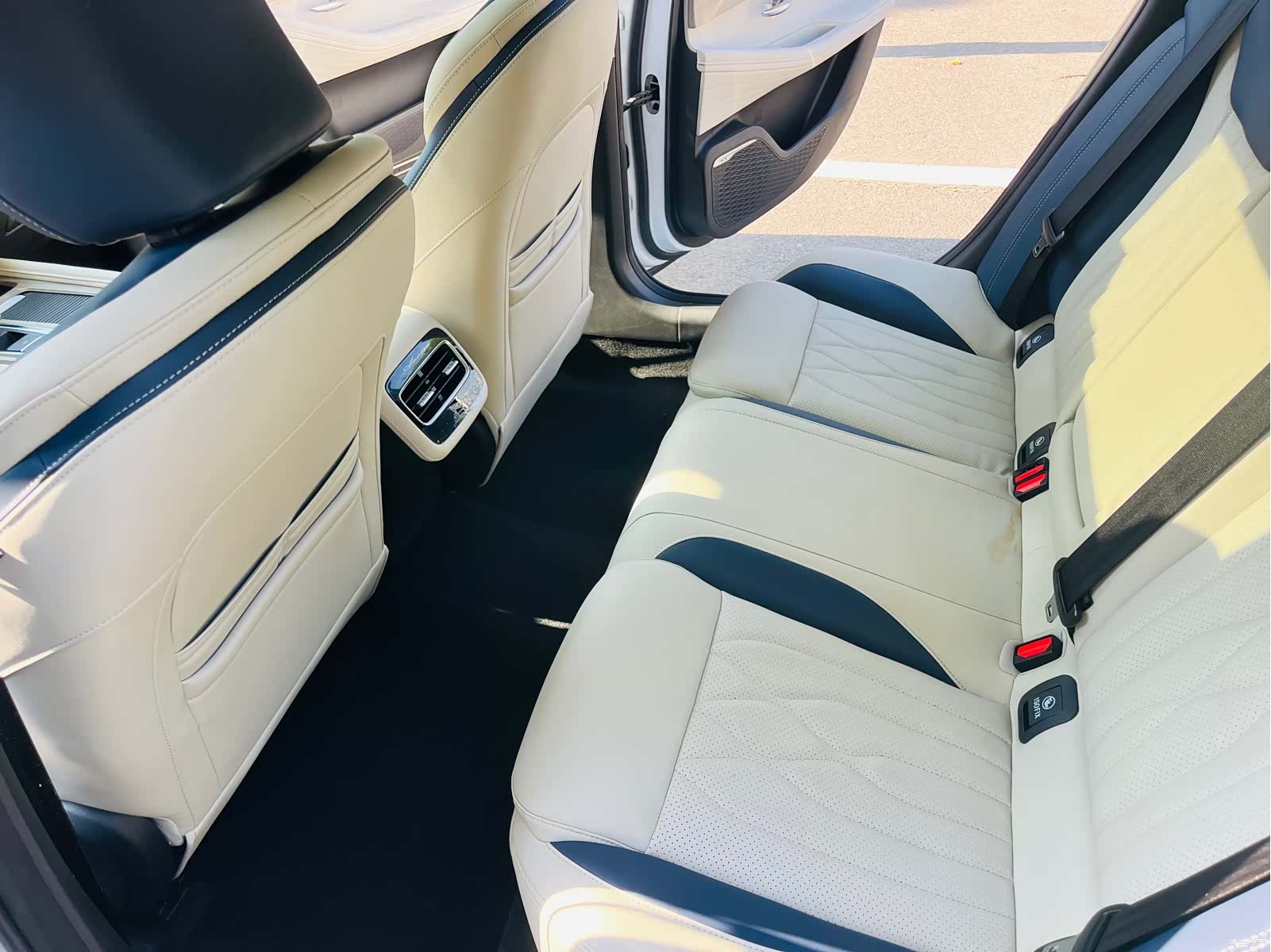Chery Arrizo 8, 2024 все фото