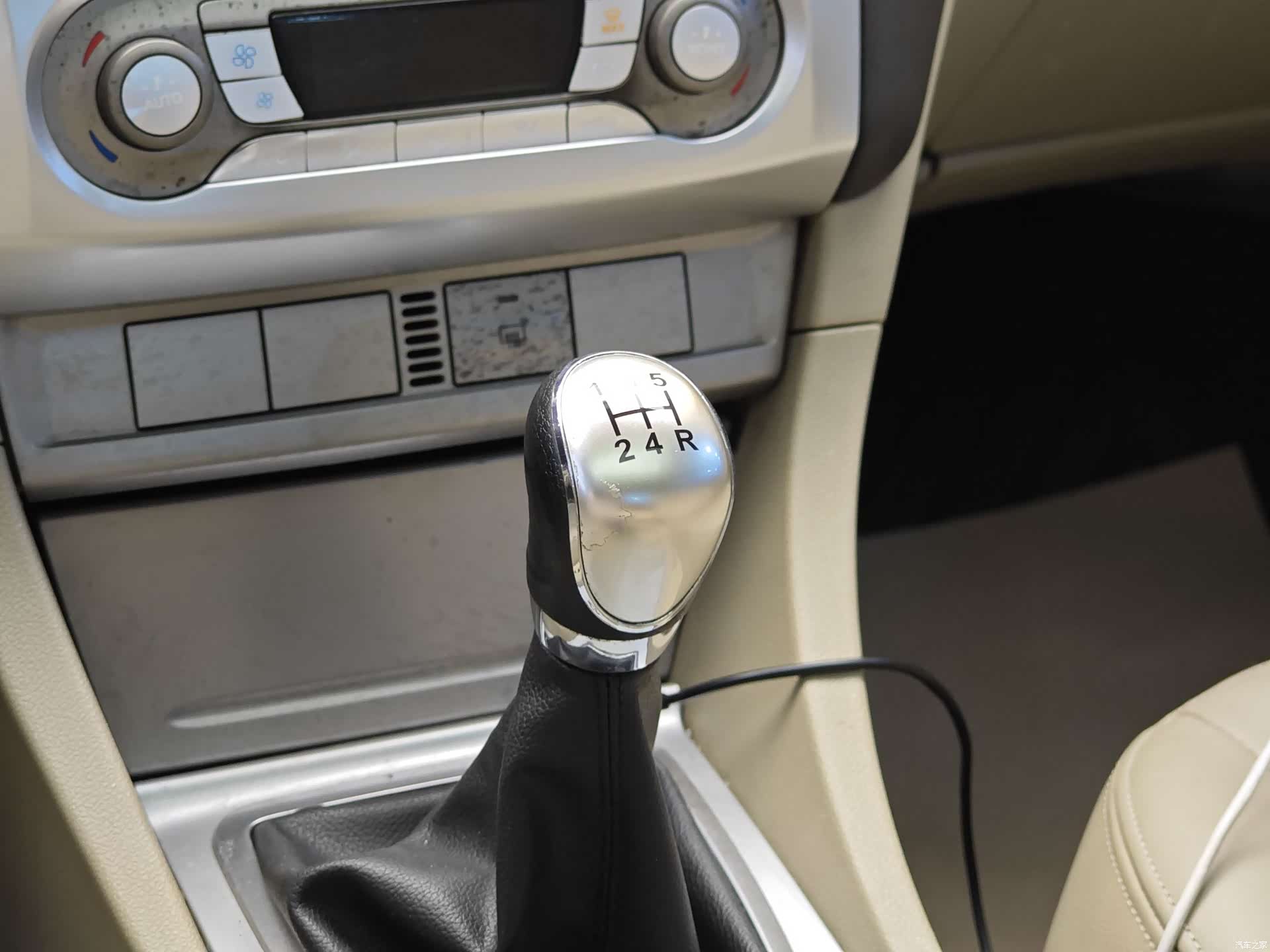 Ford Focus, 2014 17