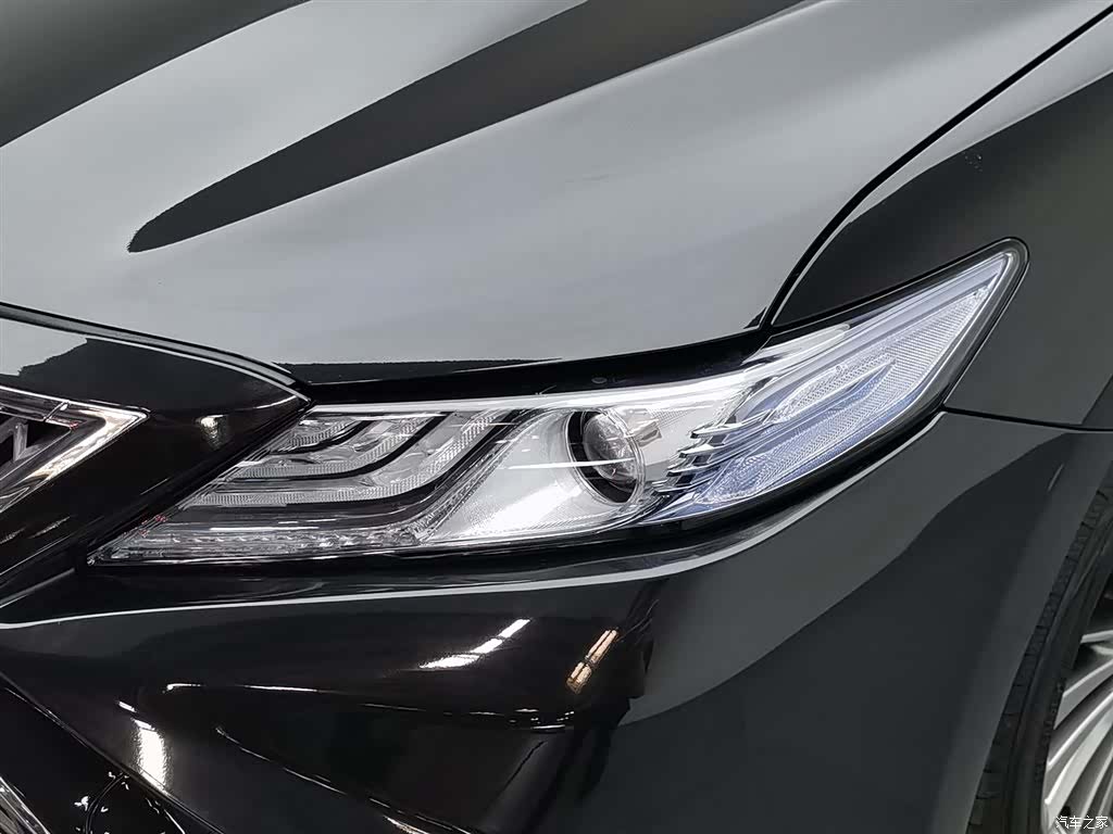 Toyota Camry, 2020 7