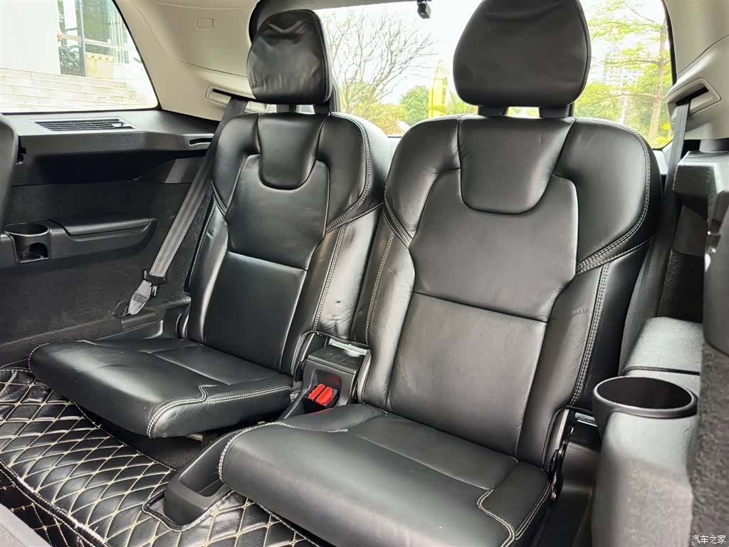 Volvo XC90, 2018 16