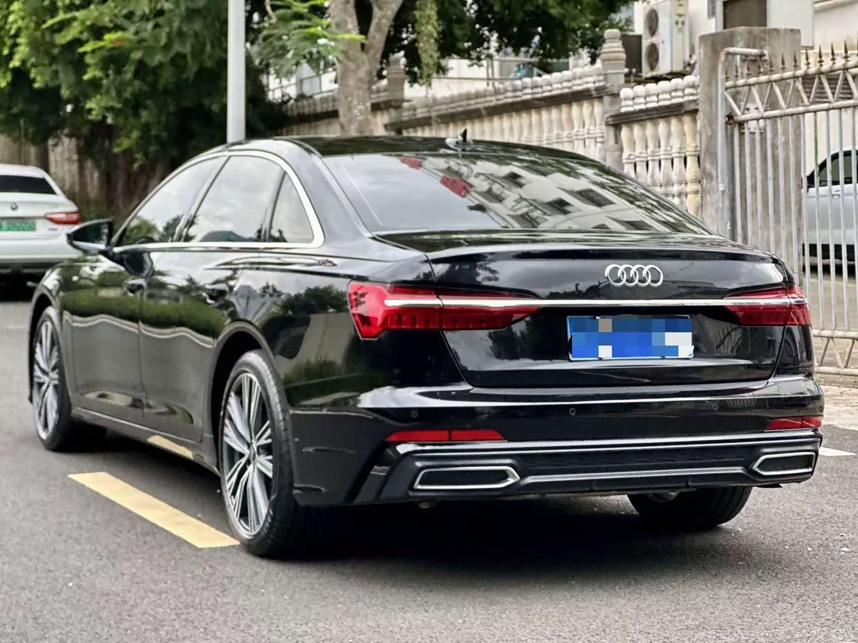 Audi A6L, 2022 9