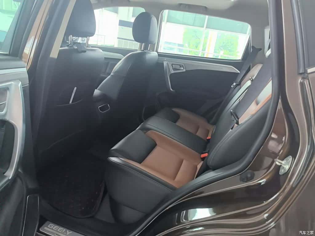 Geely X6, 2017 17