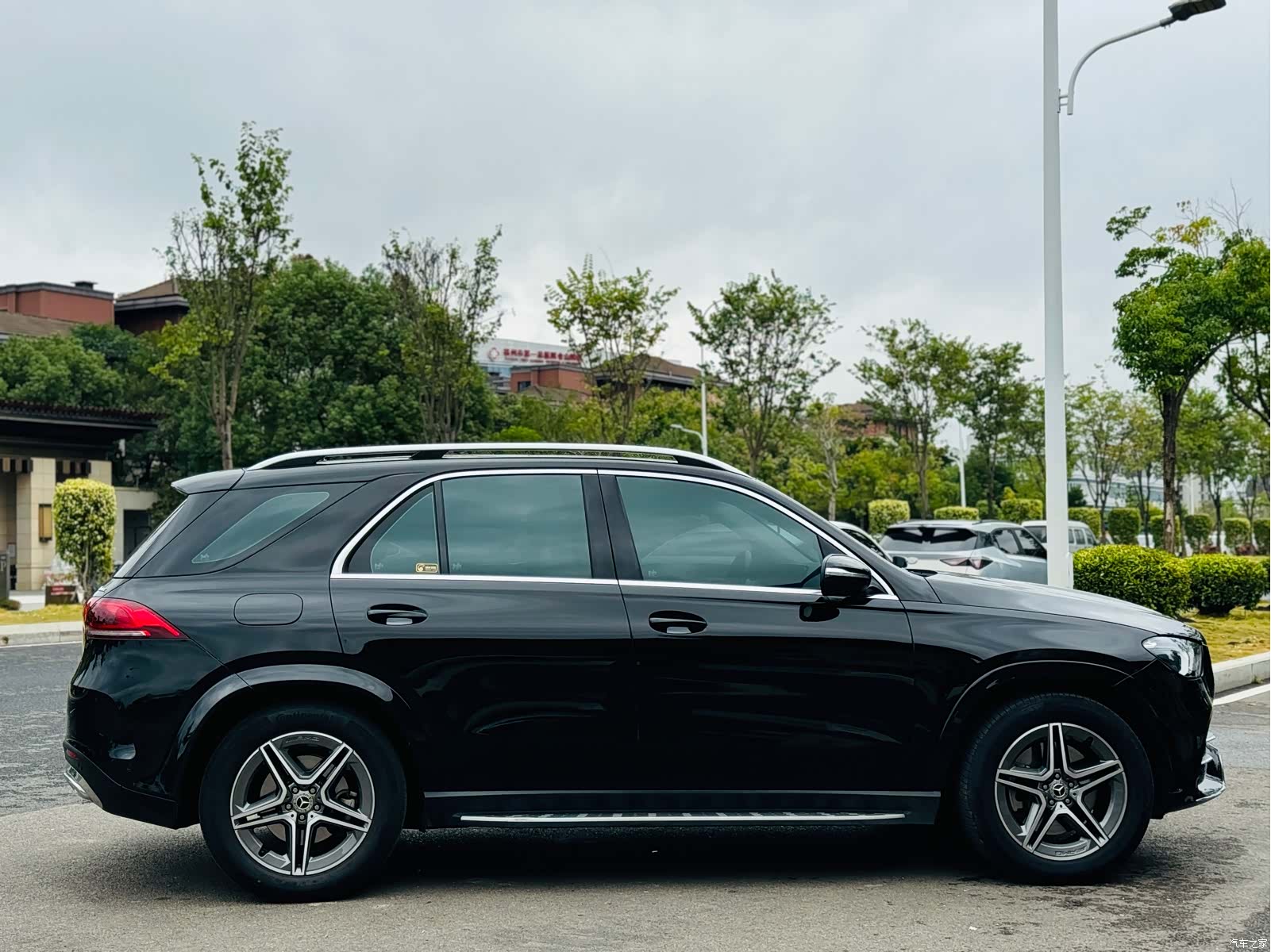 Mercedes-Benz GLE, 2022 14