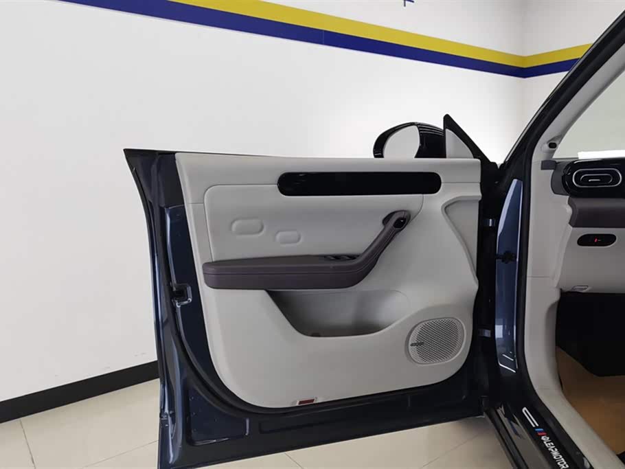 Leapmotor C11