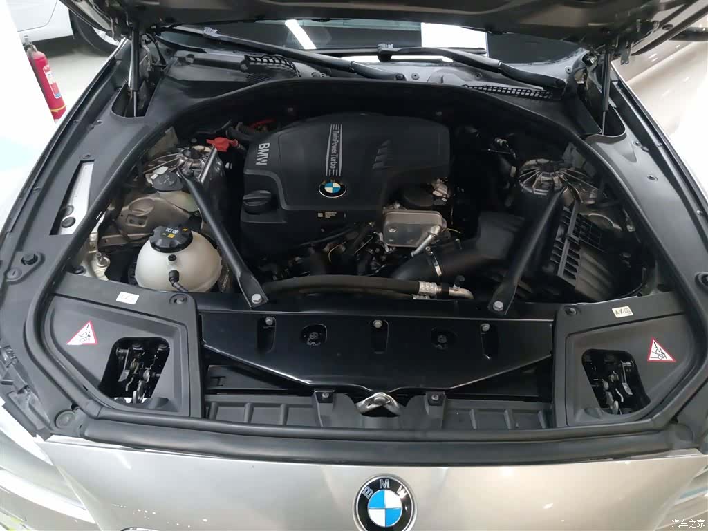 BMW 5 Series, 2015 16