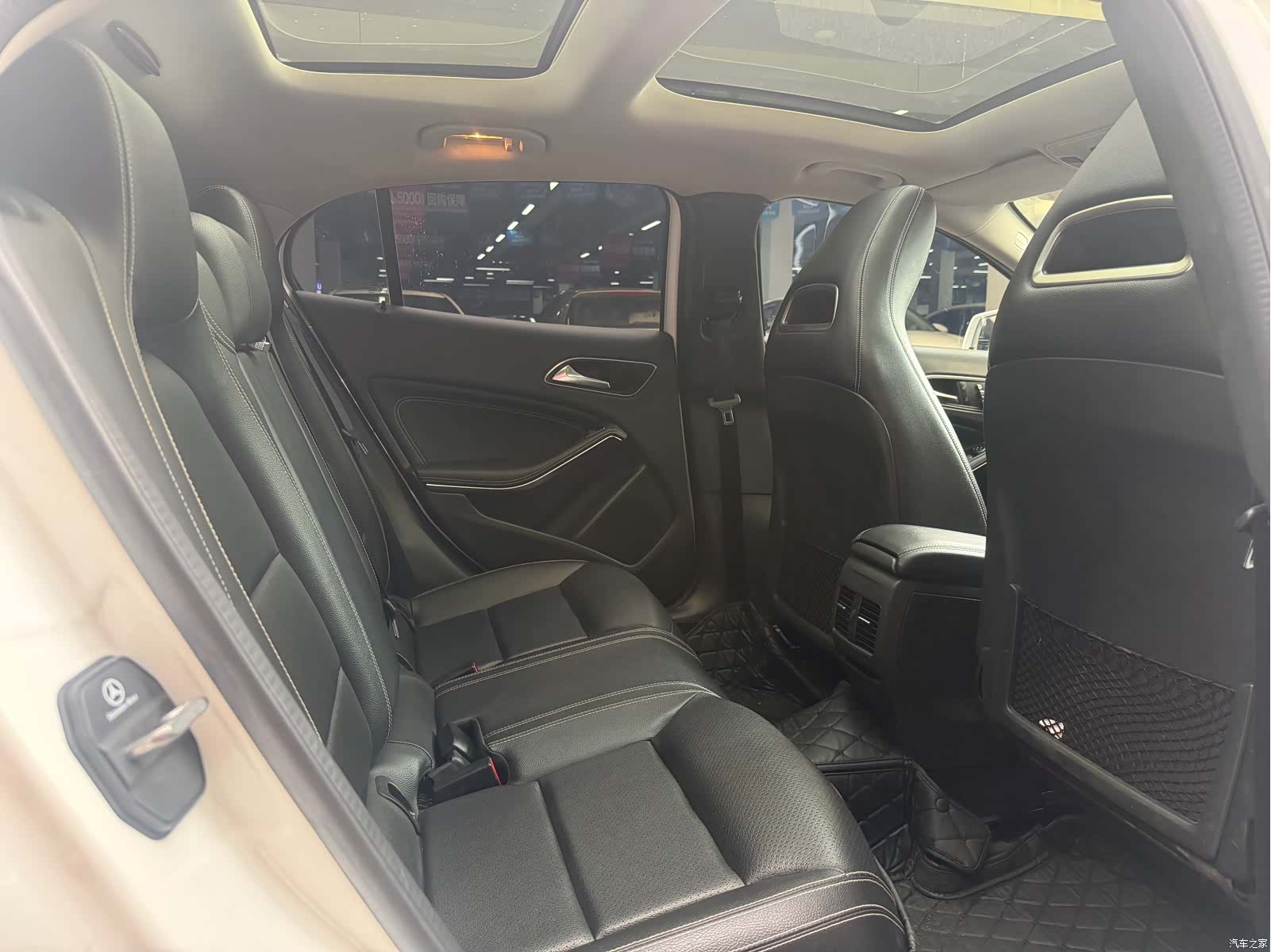 Mercedes-Benz GLA, 2018 14