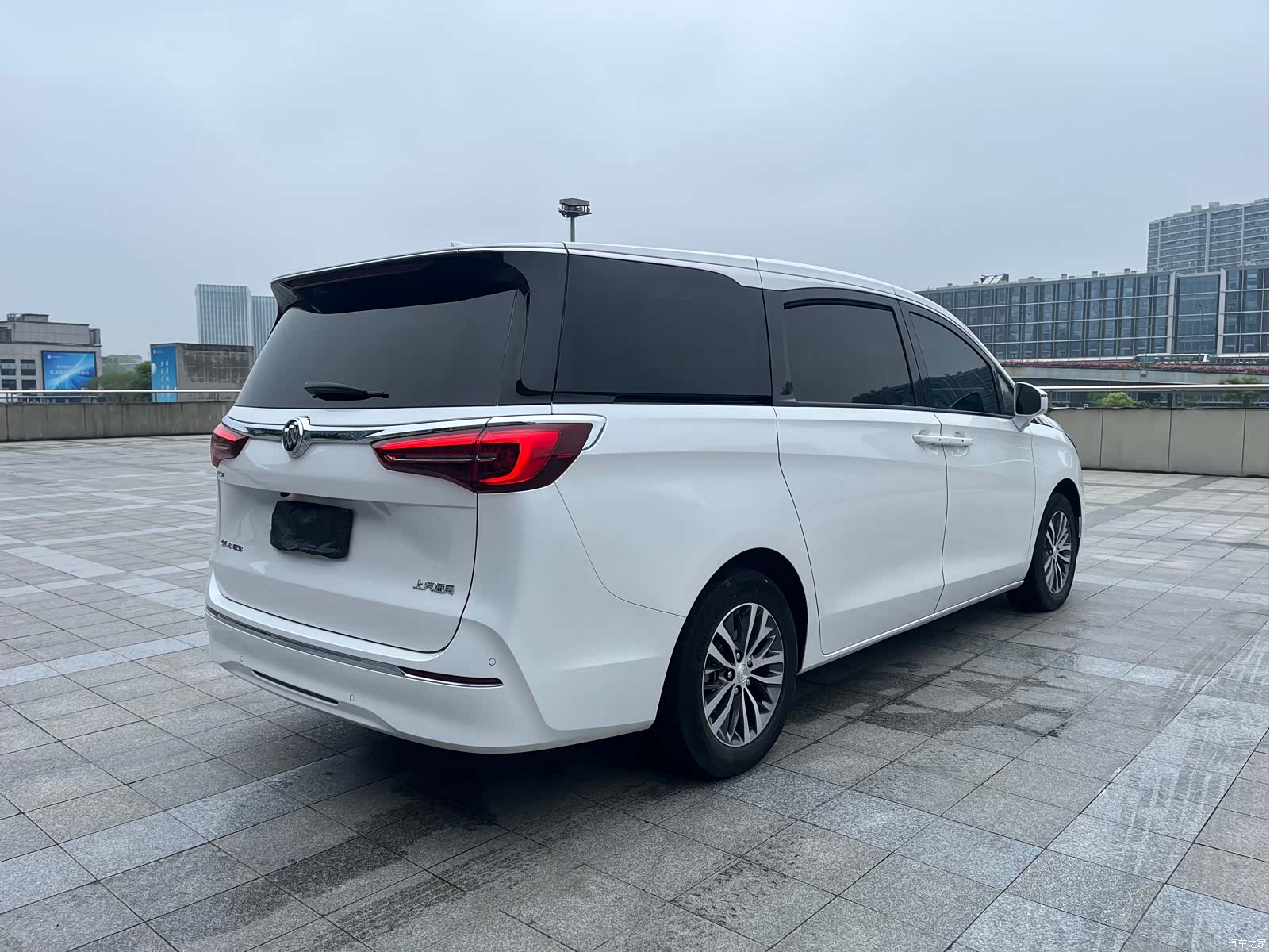 Buick GL8, 2022 все фото