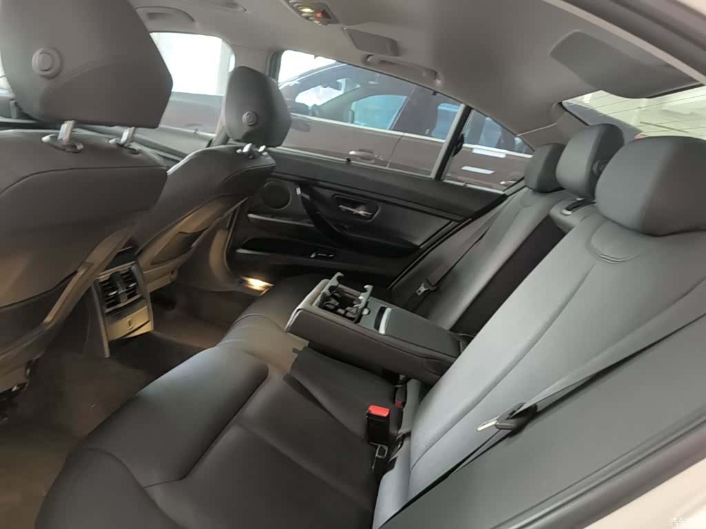 BMW 3 Series, 2016 13