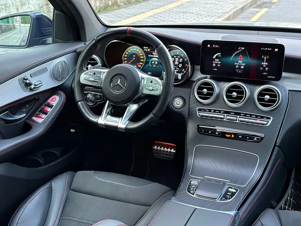 Mercedes-Benz GLC Coupe AMG