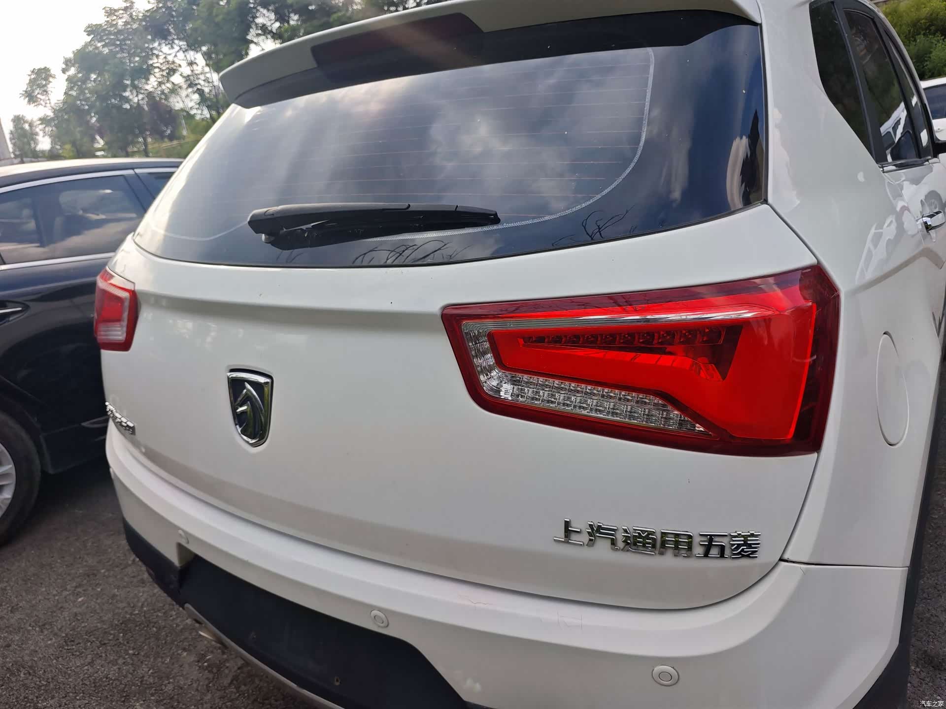 Wuling 560, 2016 11