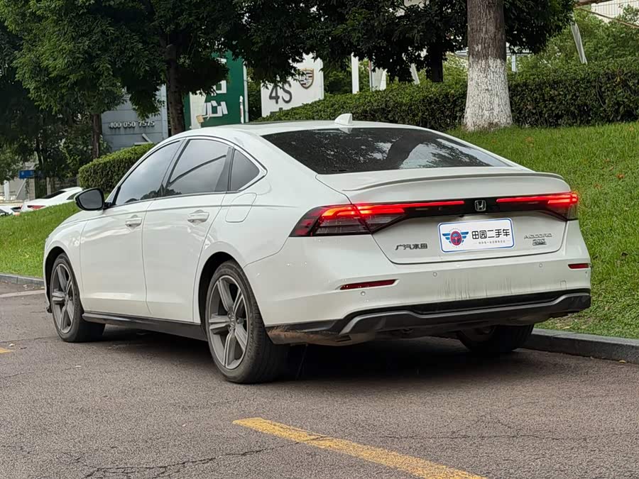 Honda Accord 2024, фото 4