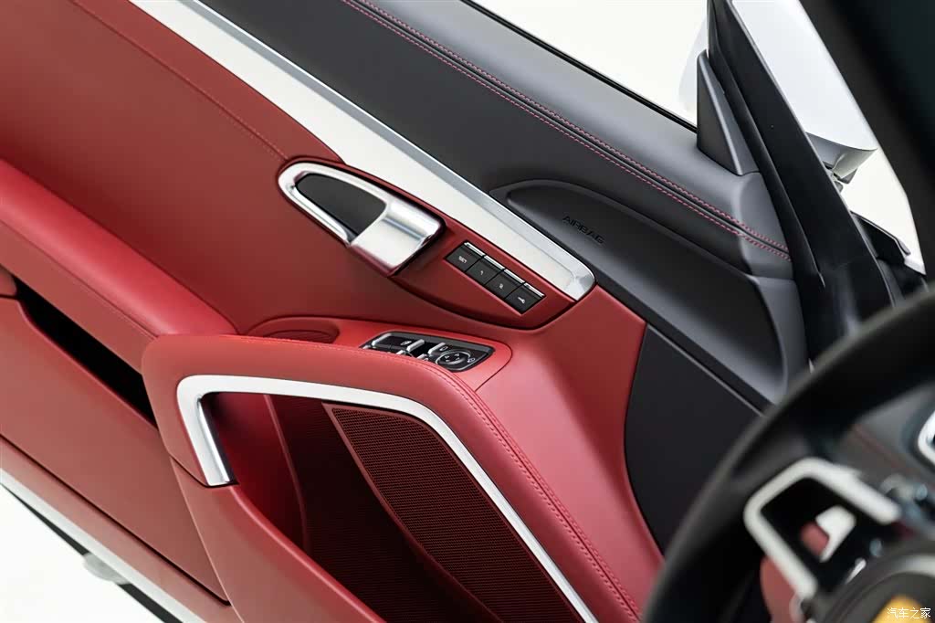 Porsche Cayman, 2018 10
