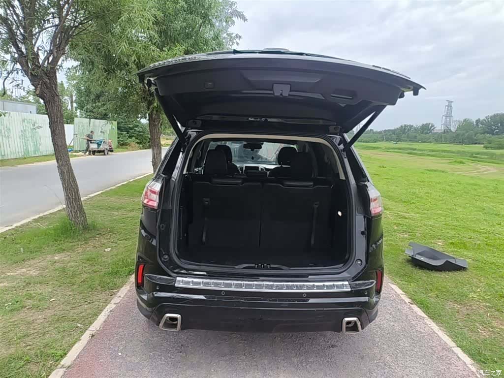 Ford Edge, 2020 19