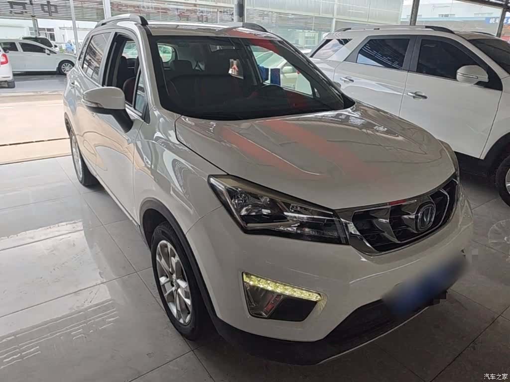Changan CS15, 2018 23