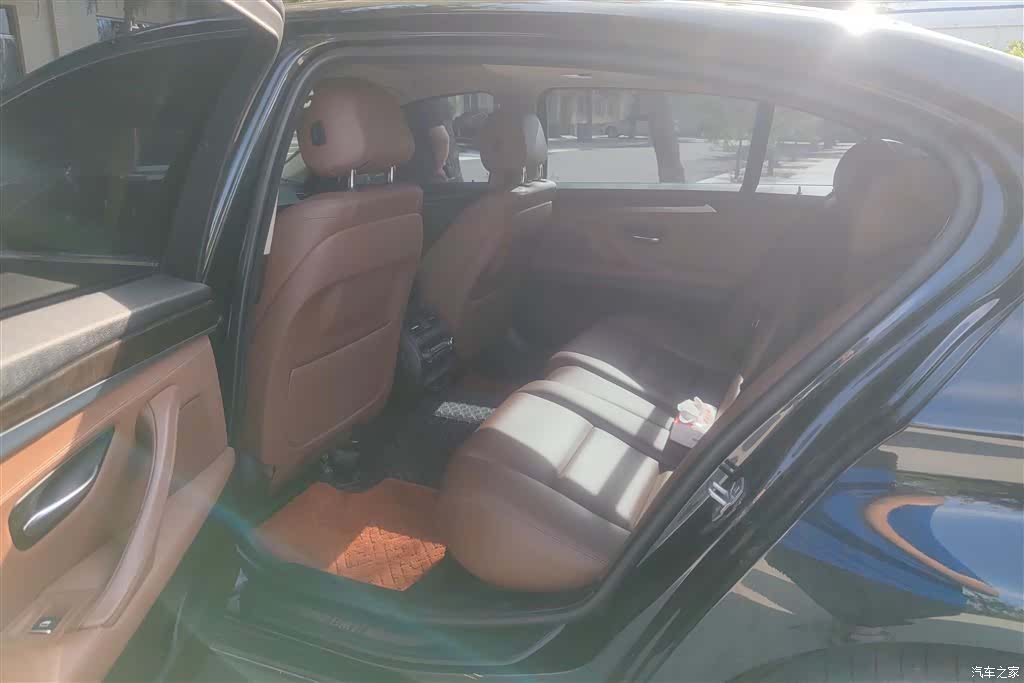 BMW 5 Series, 2016 11