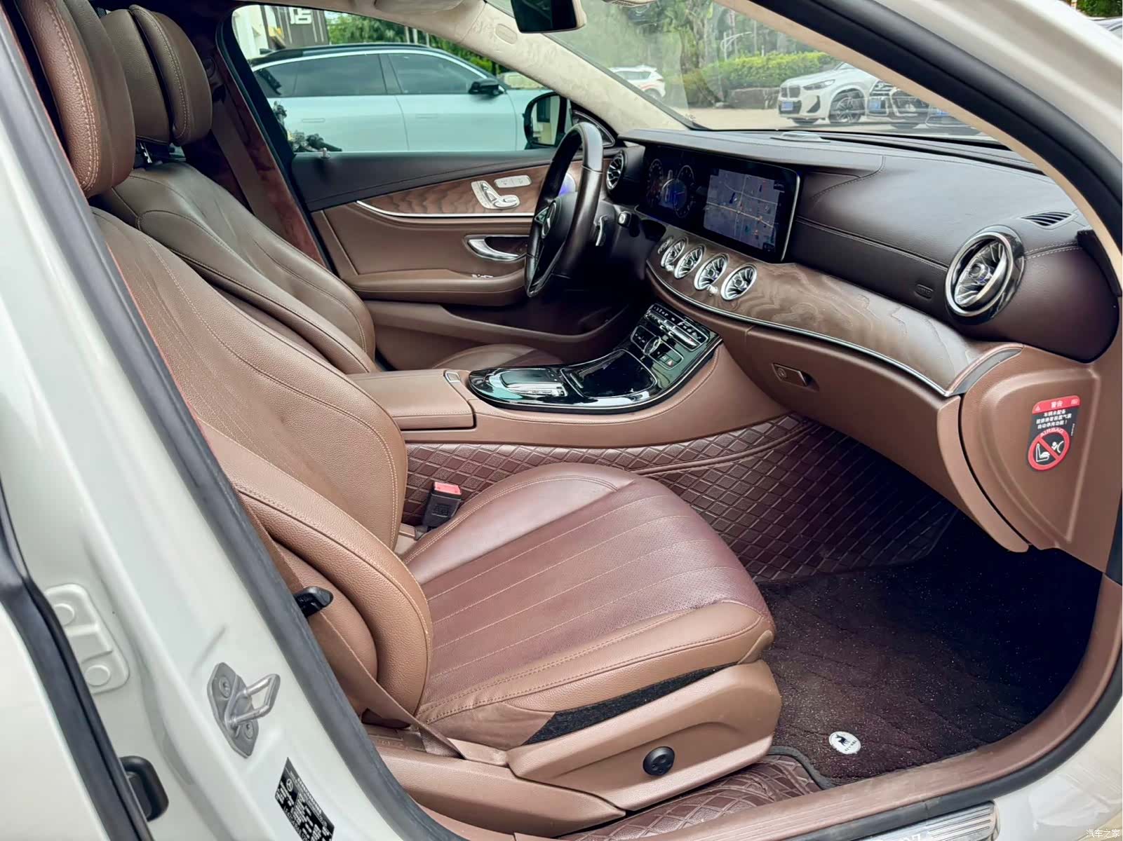 Mercedes-Benz E-Class, 2018 7