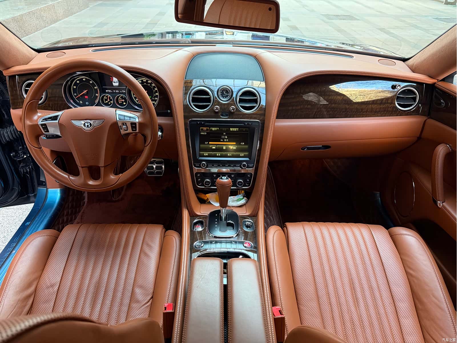 Bentley Flying Spur, 2018 9
