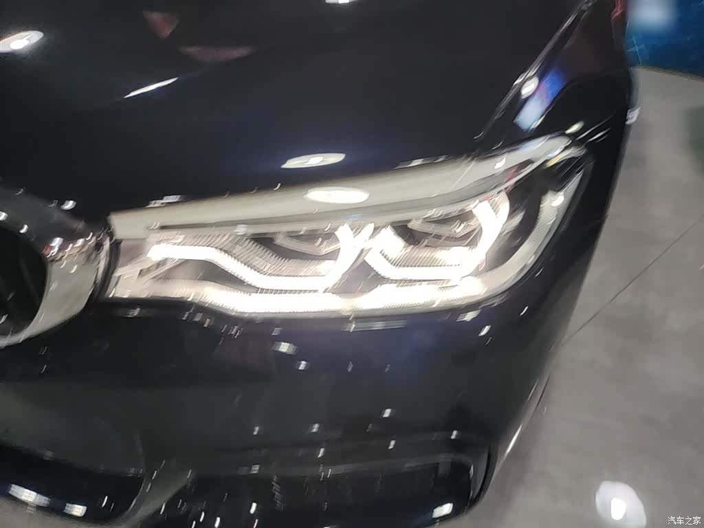 BMW 5 Series, 2018 24