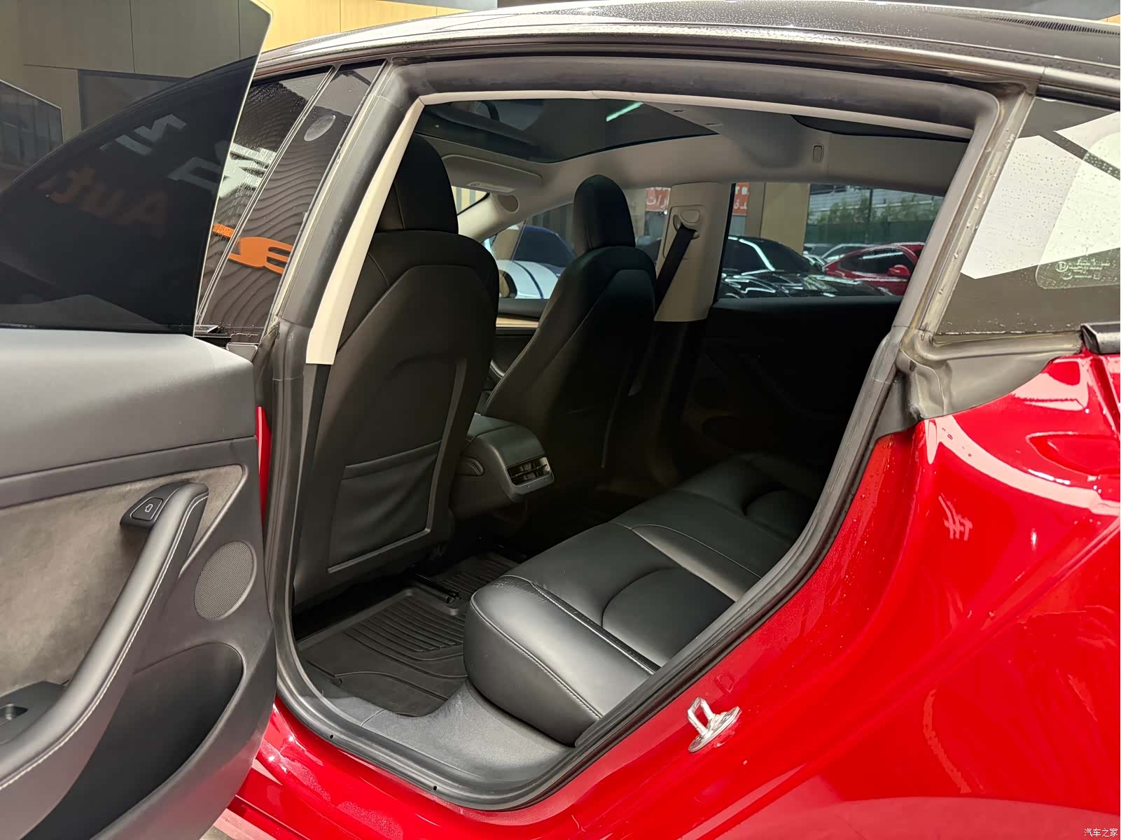 Tesla Model 3, 2022 21