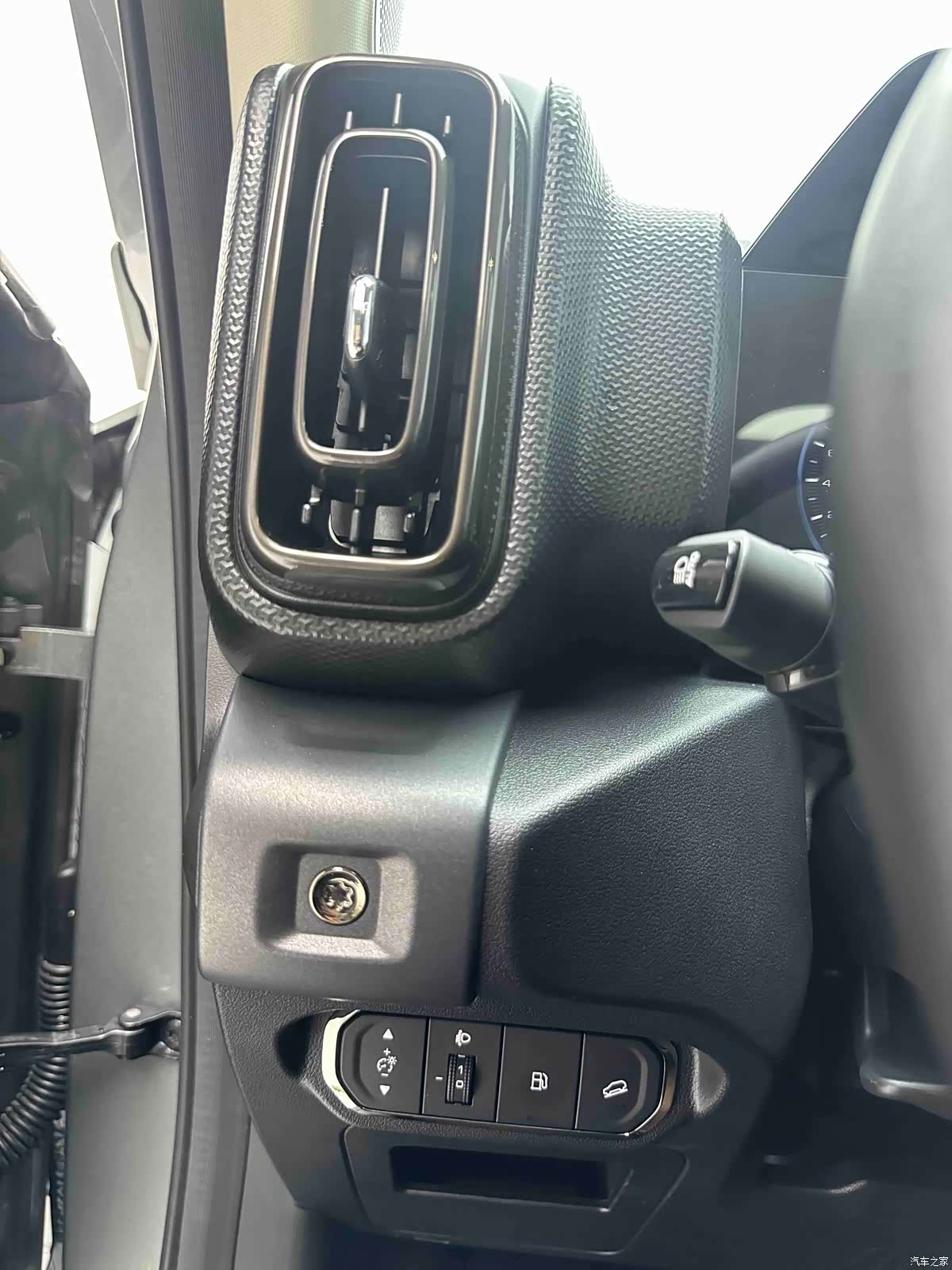 Haval Raptor, 2025 17