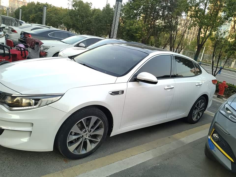 Kia K5