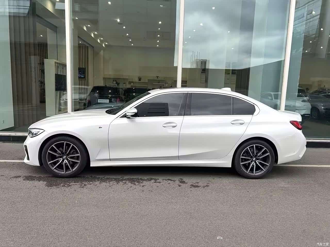 BMW 3 Series, 2021 7