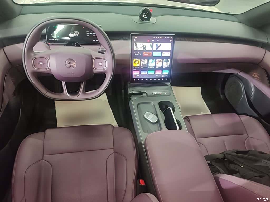 NIO ET5, 2024 10