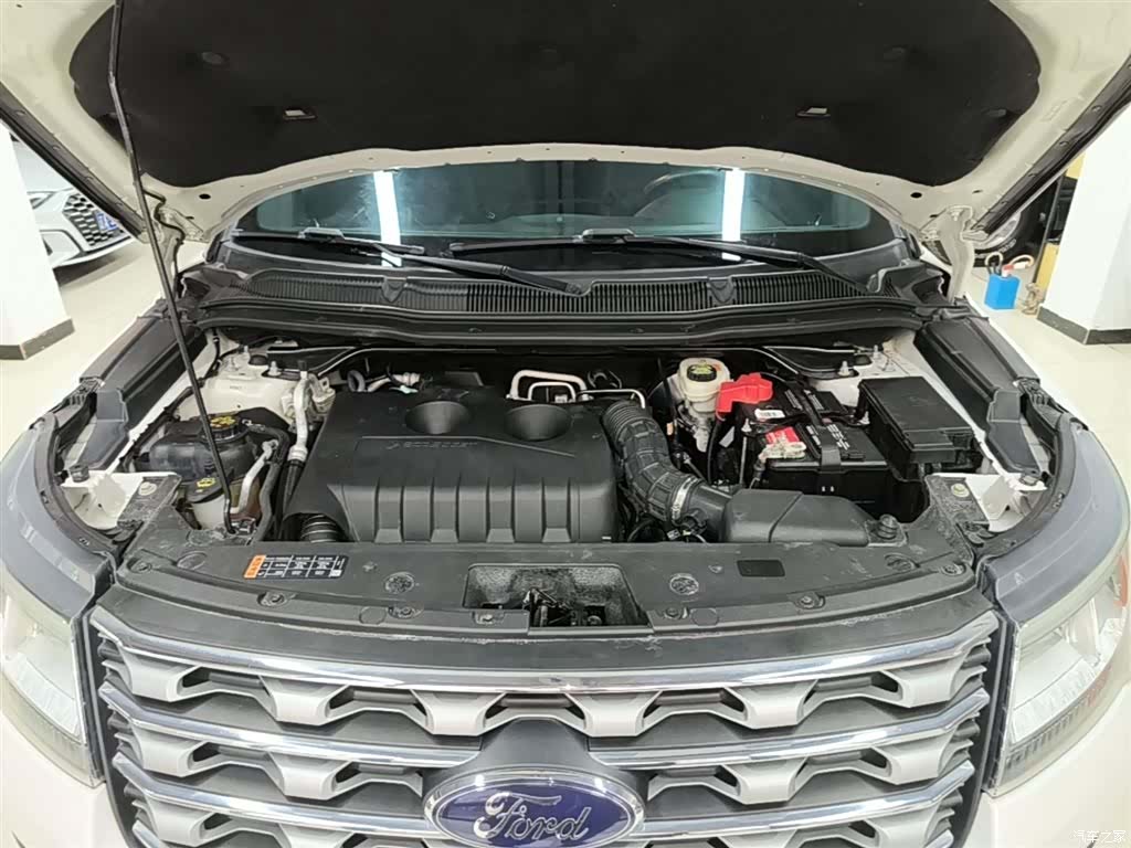 Ford Explorer, 2017 20