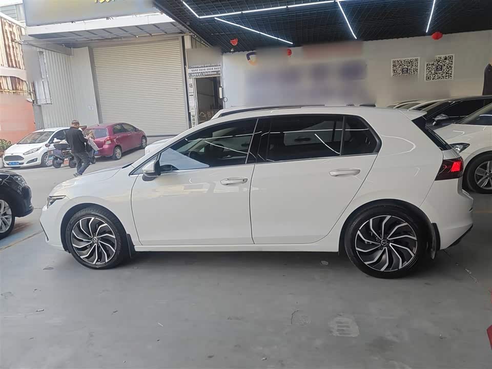 Volkswagen golf