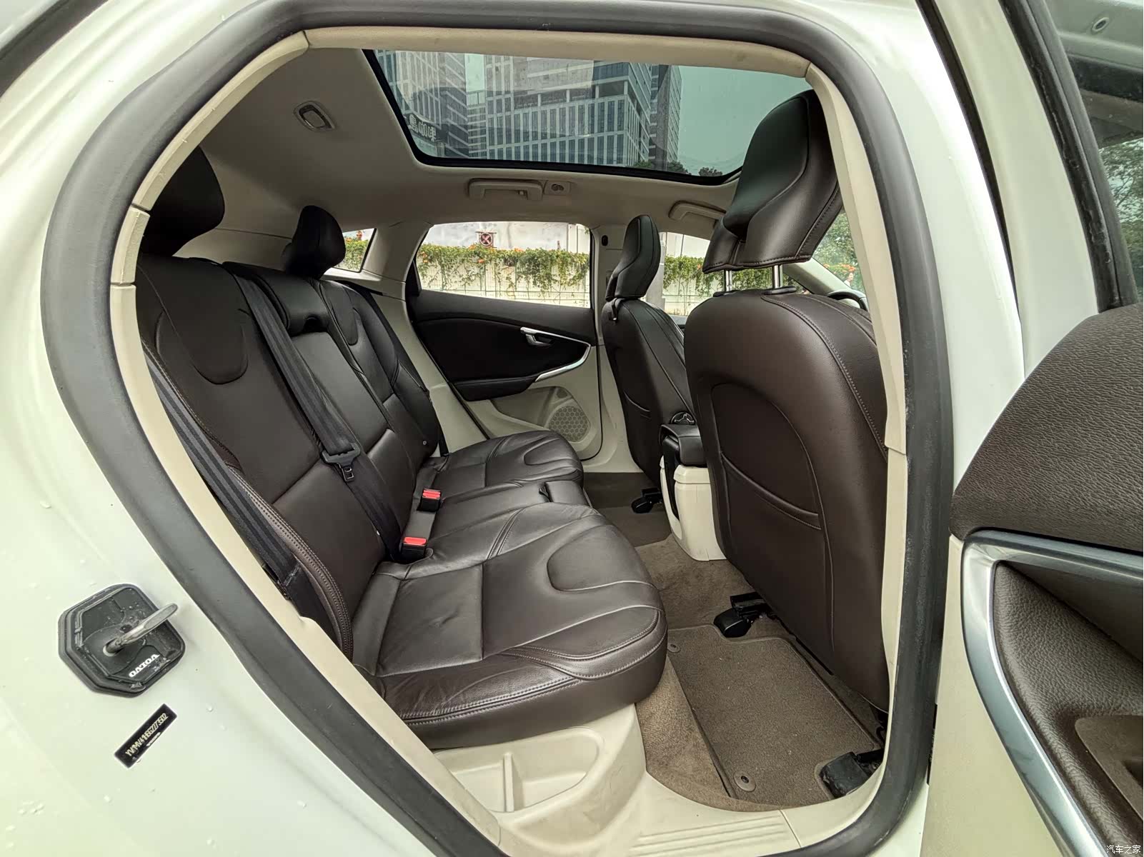 Volvo V40, 2016 6