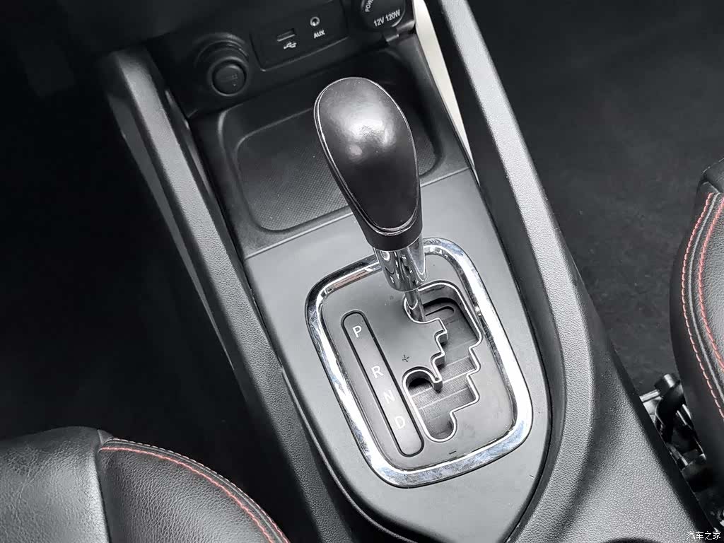 Changan CS35, 2014 13
