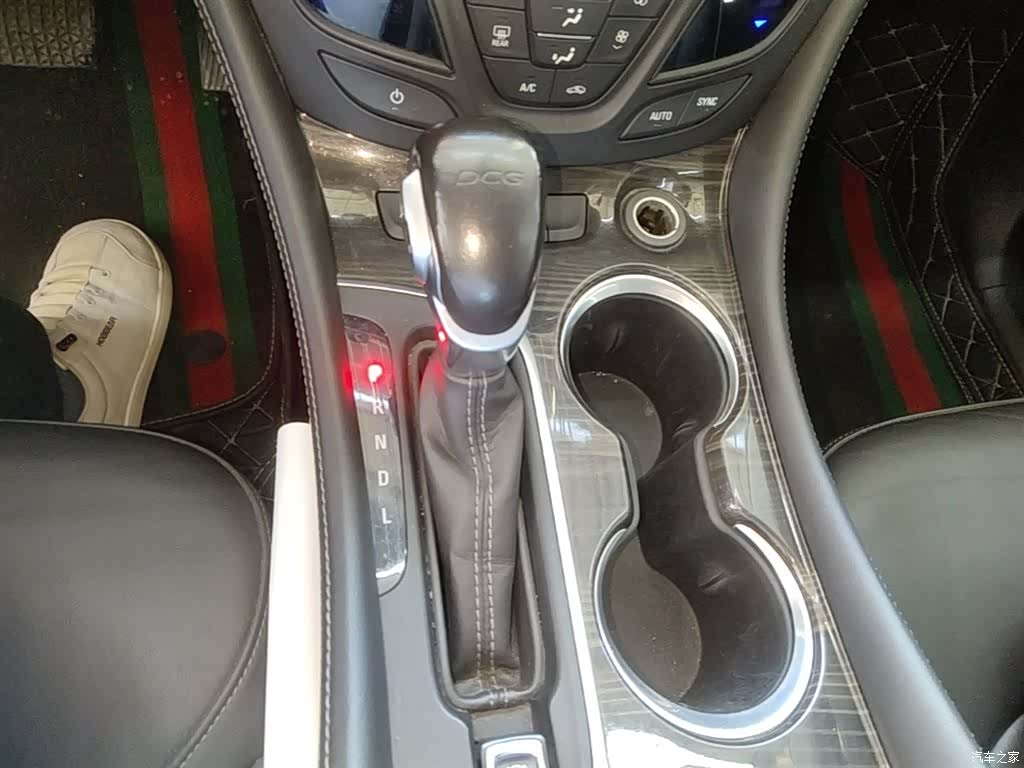 Buick Envision Plus, 2020 14