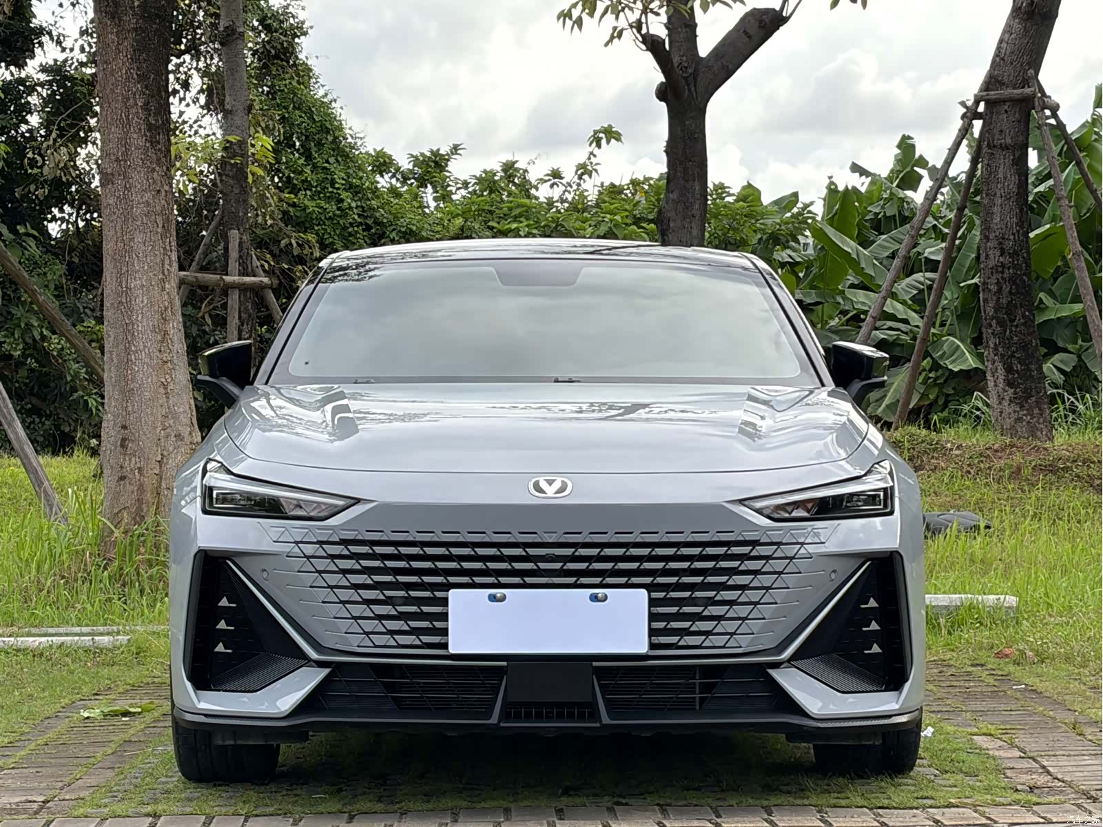 Changan UNI-V, 2022 2