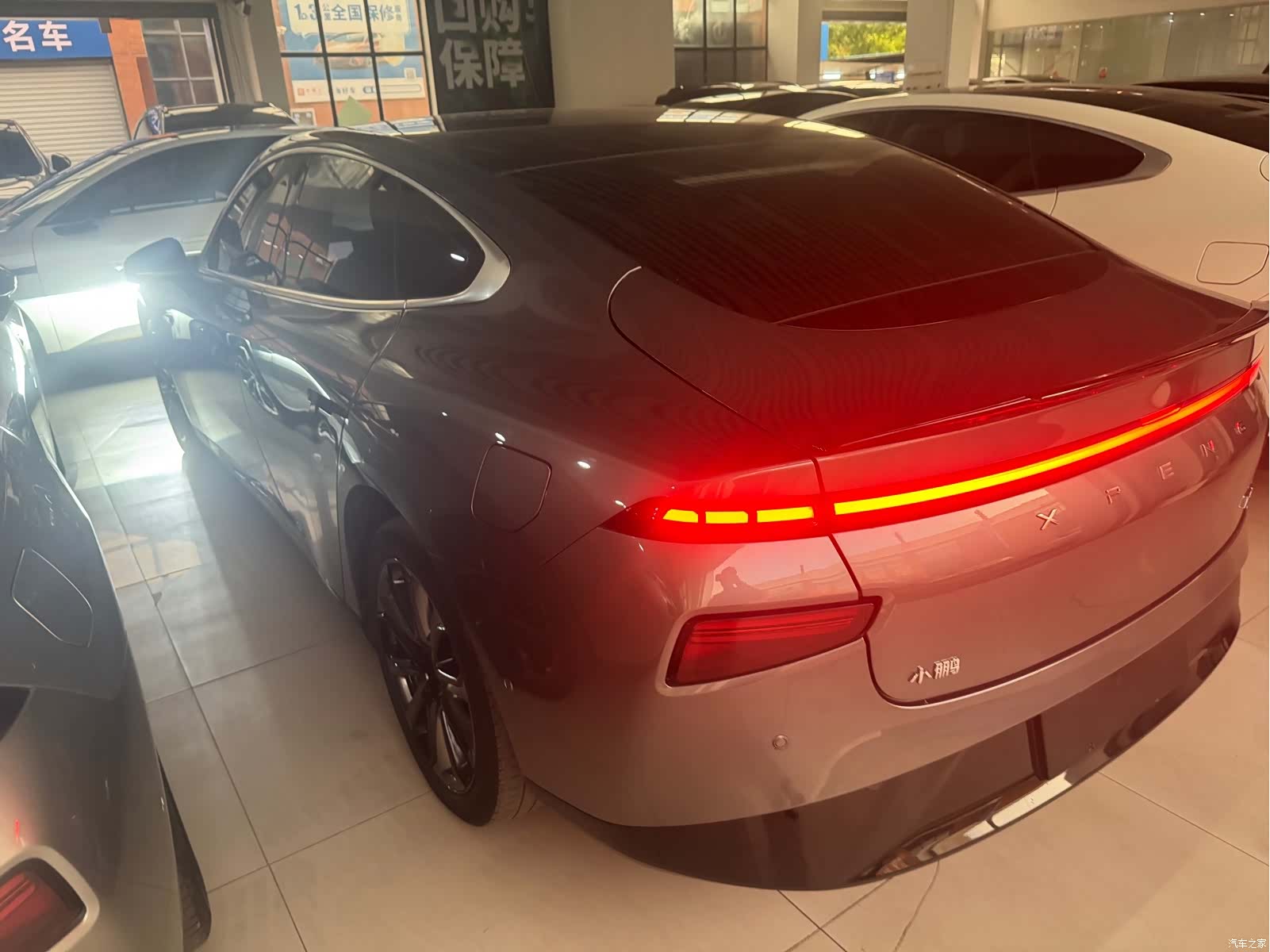 Xpeng P7, 2022 13