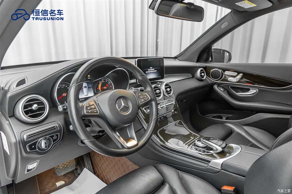 Mercedes-Benz GLC, 2019 12